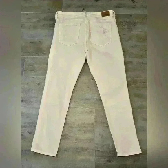 AEO Distressed Jegging - Picture 7 of 7